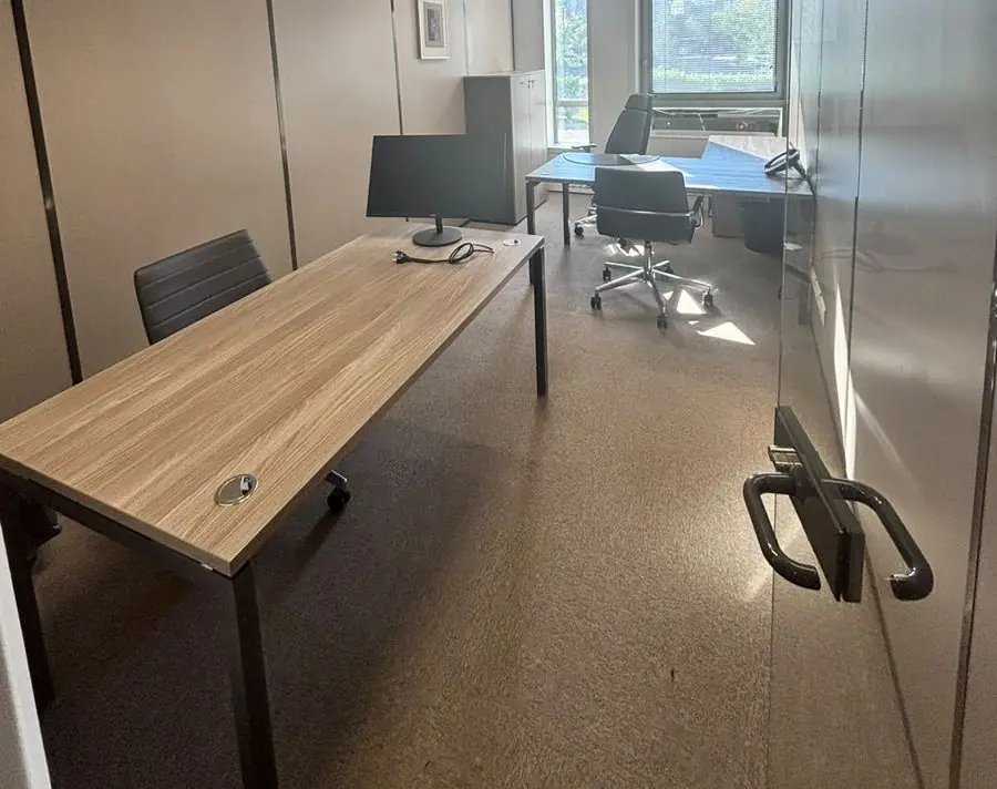 Espace de travail équipé
